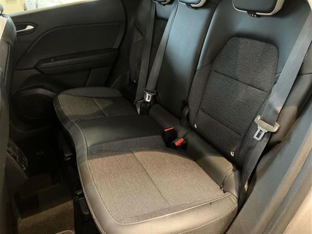 Renault Captur usata a Como (12)