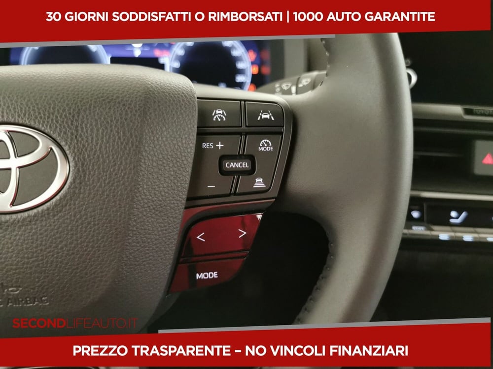 Toyota Toyota C-HR nuova a Roma (16)