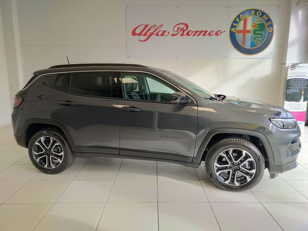 Jeep Compass nuova a Reggio Emilia (4)