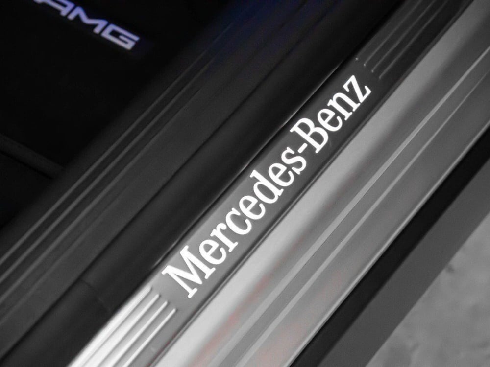 Mercedes-Benz GLA SUV nuova a Macerata (10)