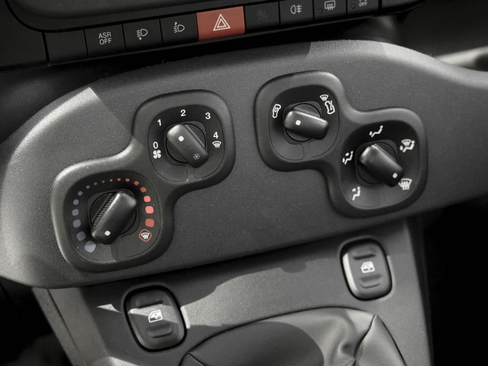 Fiat Panda Cross nuova a Prato (6)
