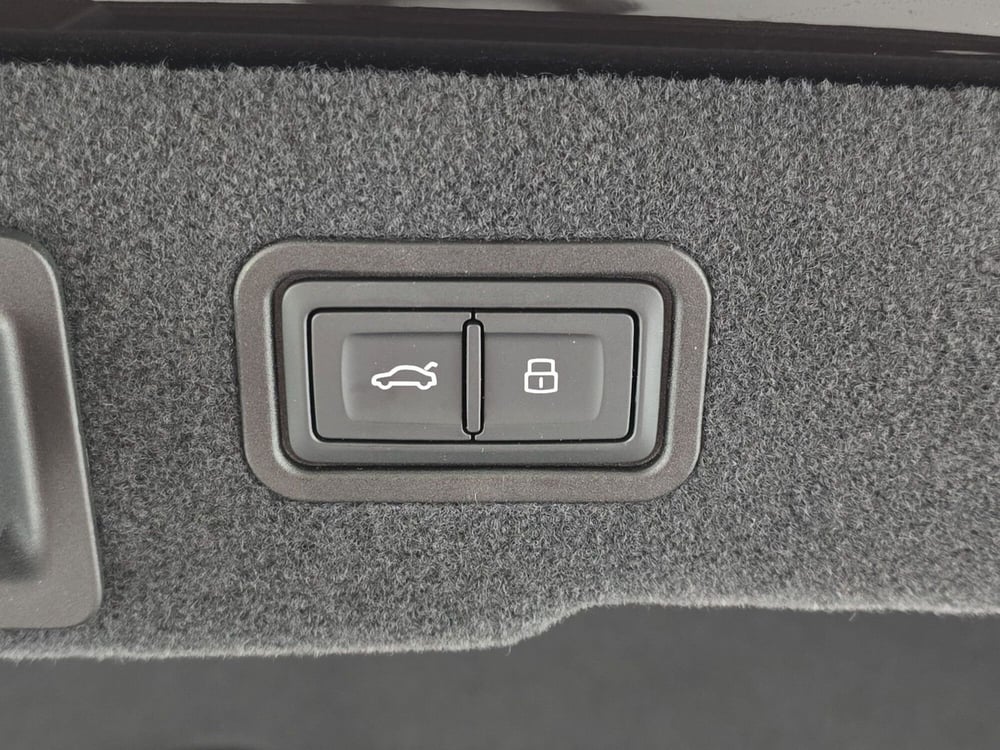 Audi A8 usata a Cuneo (10)