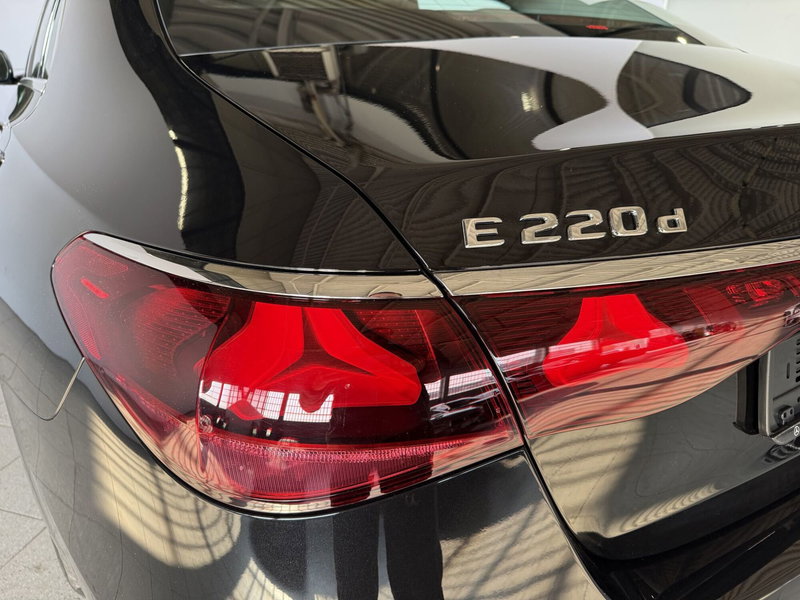 Mercedes-Benz Classe E usata a Milano (17)