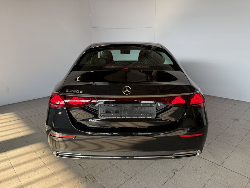 Mercedes-Benz Classe E usata a Milano (6)