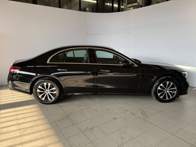 Mercedes-Benz Classe E usata a Milano (8)