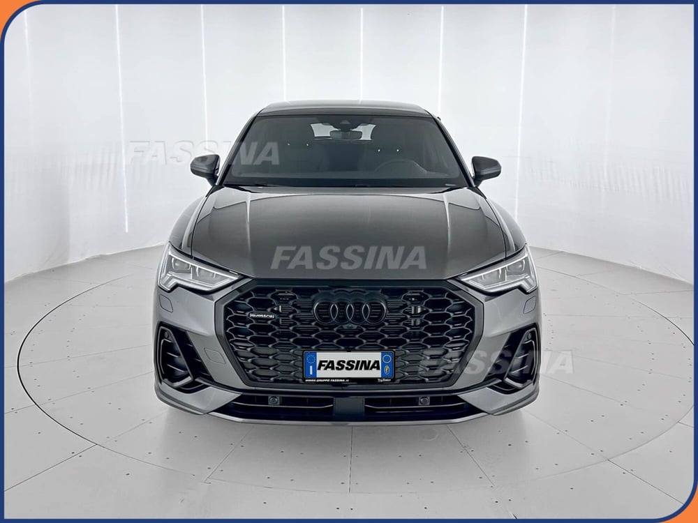 Audi Q3 Sportback nuova a Milano (2)