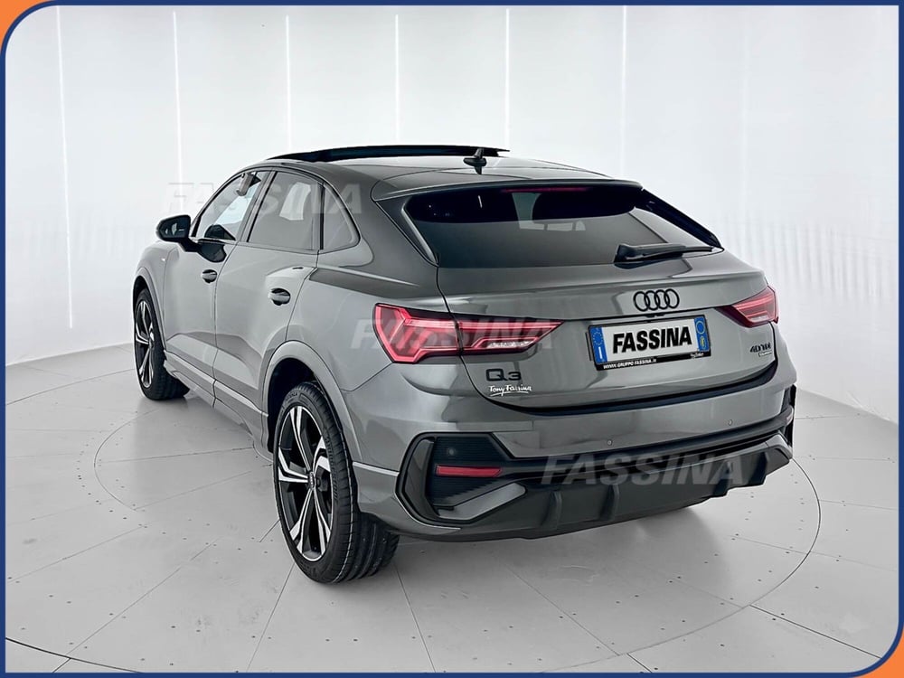 Audi Q3 Sportback nuova a Milano (4)