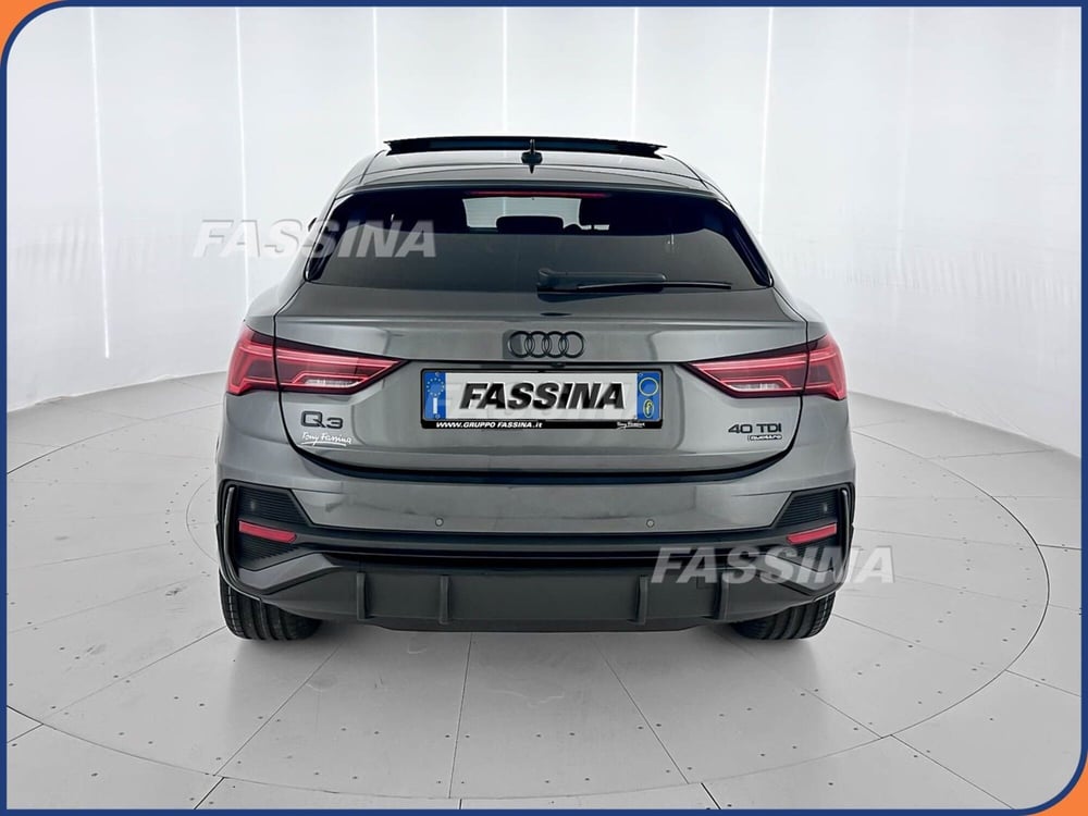 Audi Q3 Sportback nuova a Milano (5)