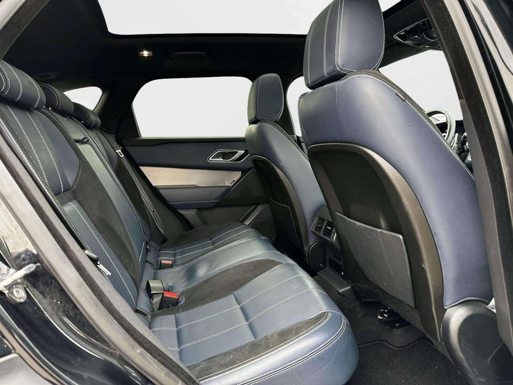 Land Rover Range Rover Velar usata a Siena (5)