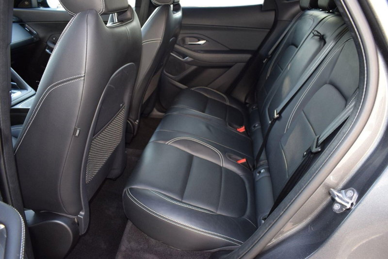 Jaguar E-Pace usata a Cuneo (5)