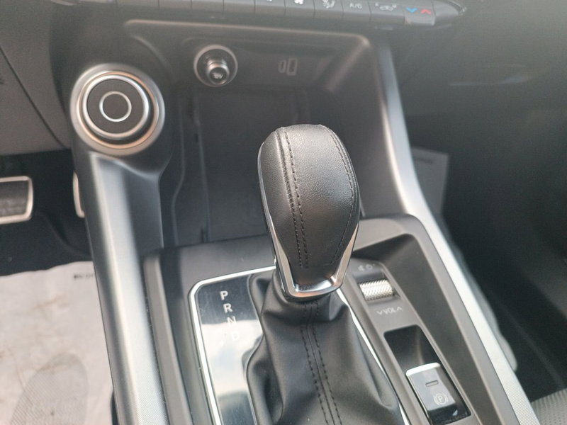 Alfa Romeo Tonale usata a Latina (9)