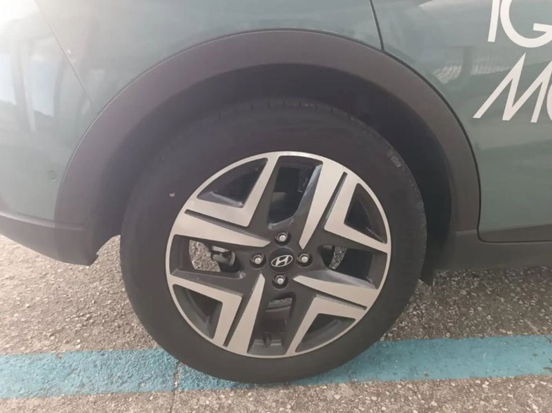 Hyundai Bayon usata a Latina (12)