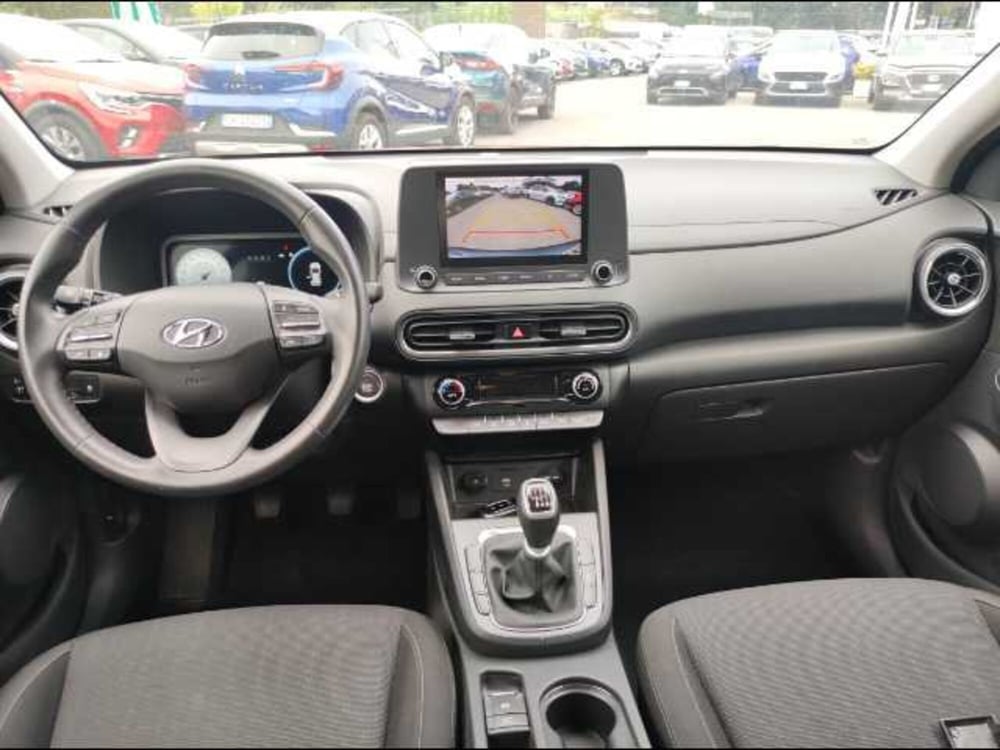 Hyundai Kona usata a Roma (13)