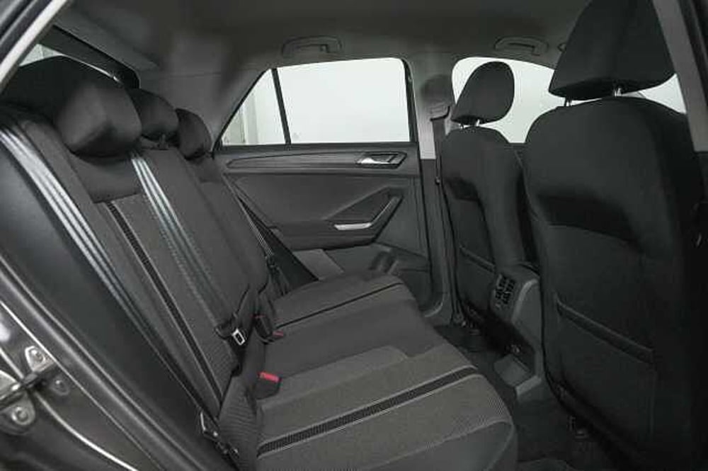 Volkswagen T-Roc usata a Como (10)