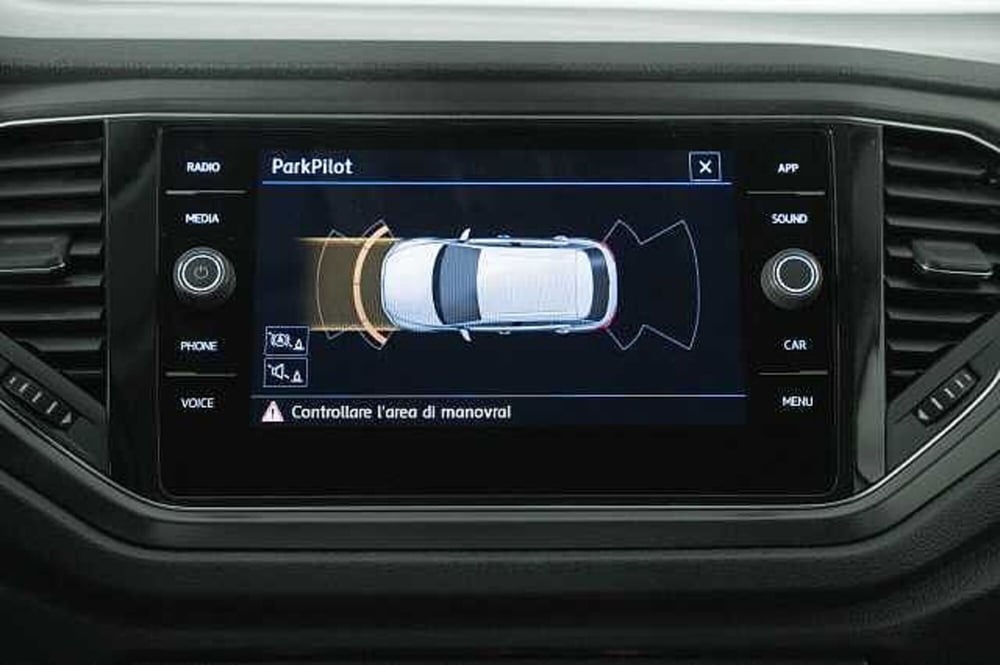 Volkswagen T-Roc usata a Como (15)
