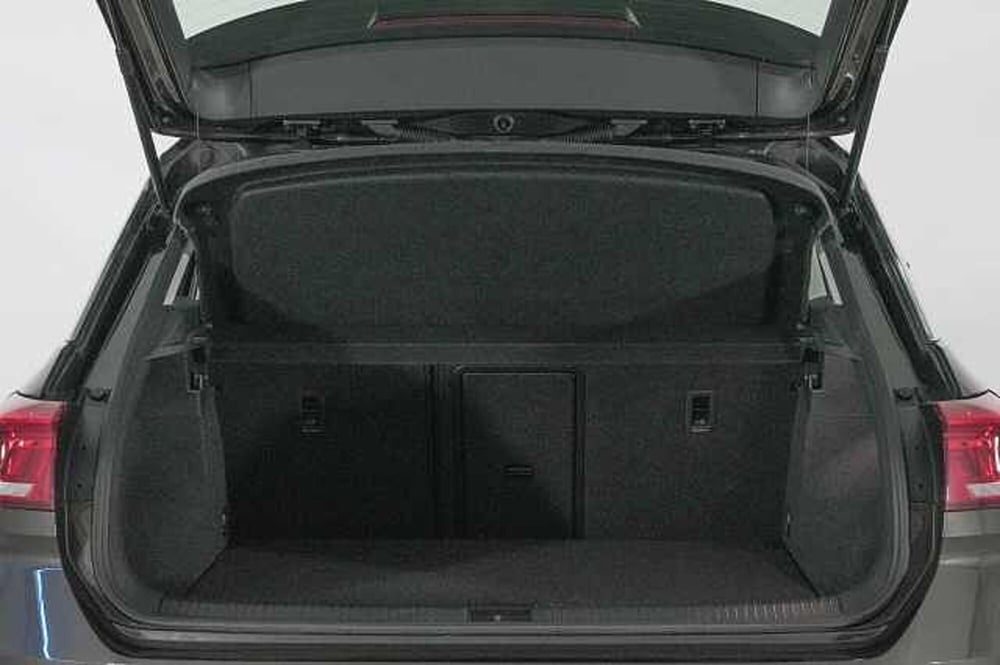 Volkswagen T-Roc usata a Como (8)
