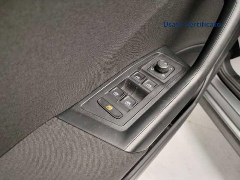 Volkswagen T-Roc usata a Avellino (13)