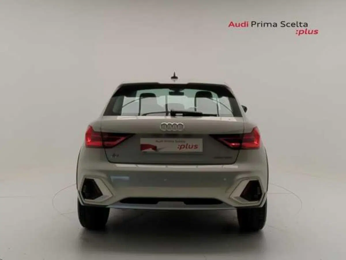 Audi A1 allstreet usata a Avellino (6)