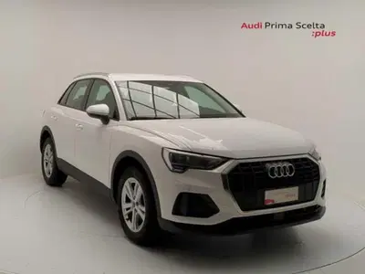 Audi Q3 35 TDI quattro S tronic Business del 2020 usata a Pratola Serra