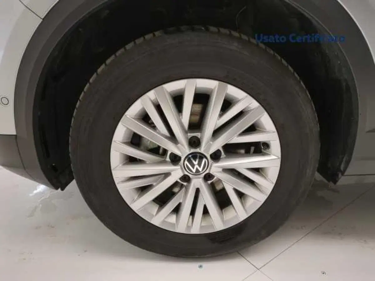 Volkswagen T-Roc usata a Avellino (10)