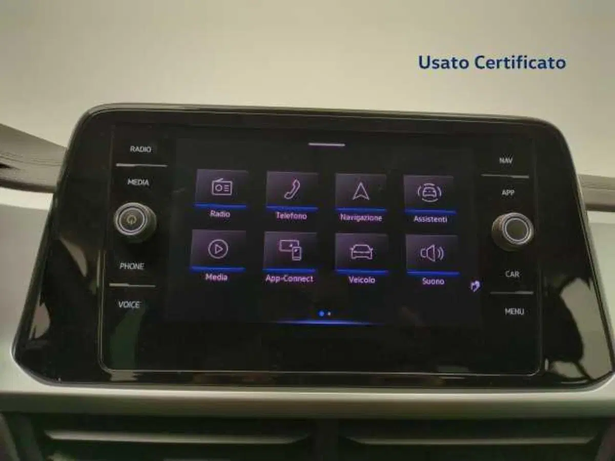 Volkswagen T-Roc usata a Avellino (18)