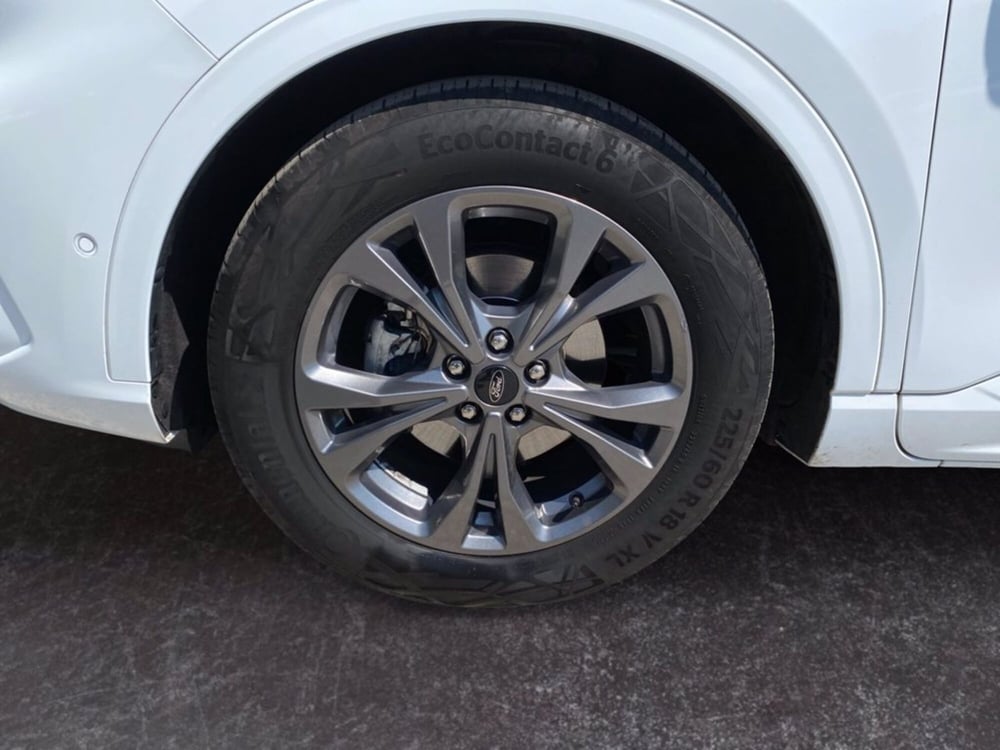 Ford Kuga usata a Milano (16)