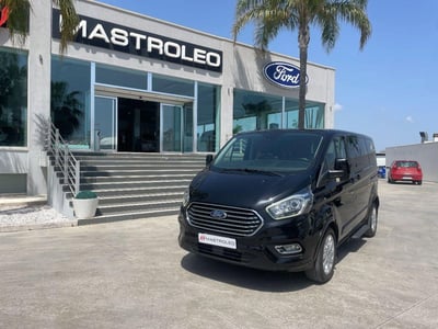 Ford E-Transit Custom Furgone e Transit custom V710 320 64kWh 218cv Trend L1H1 d.cab del 2021 usata a Tricase