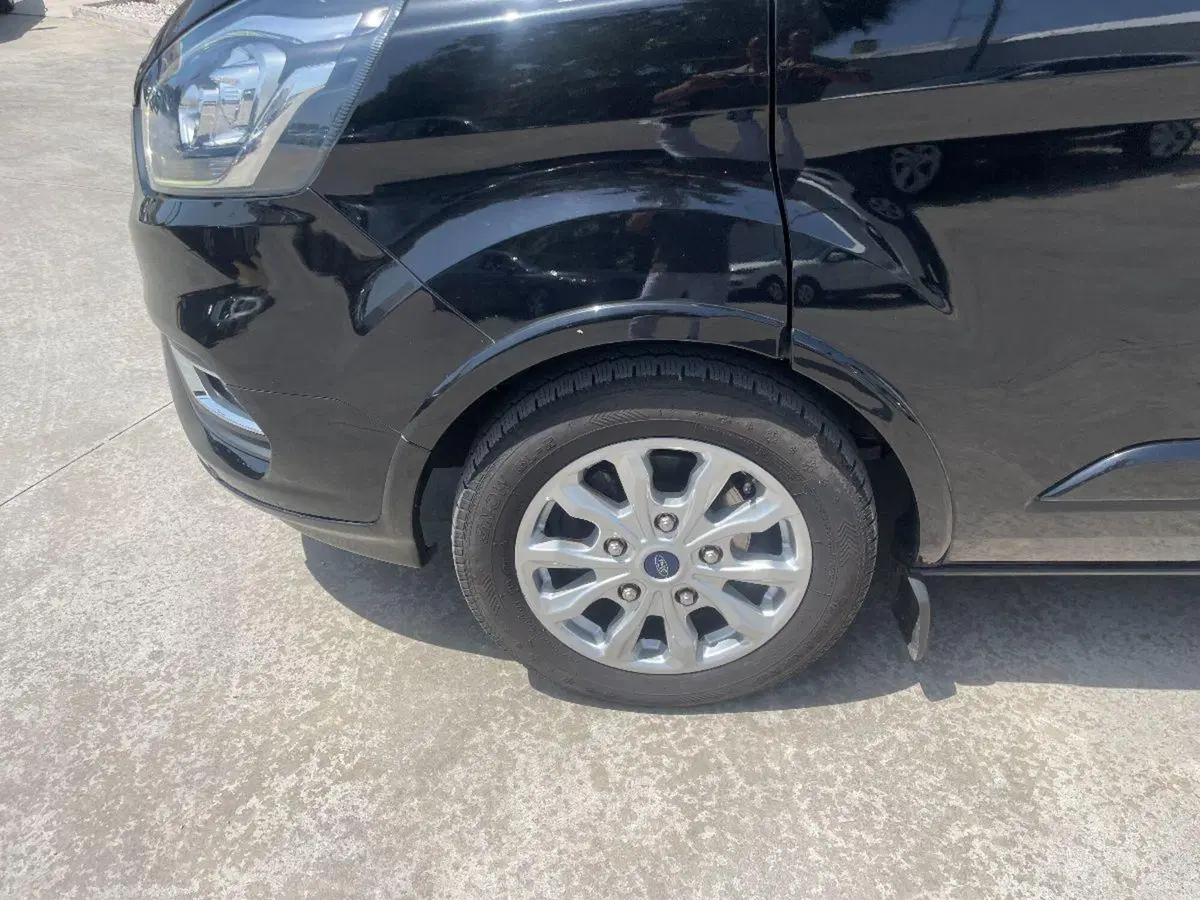 Ford E-Transit Custom Furgone usata a Lecce (4)