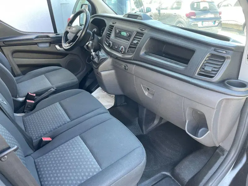 Ford Transit Custom Furgone usata a Lecce (16)