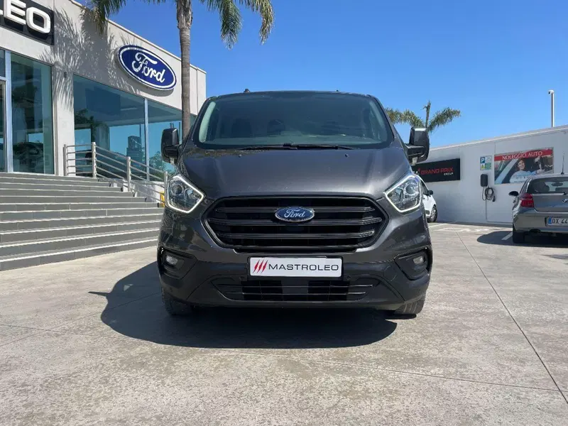 Ford Transit Custom Furgone usata a Lecce (6)