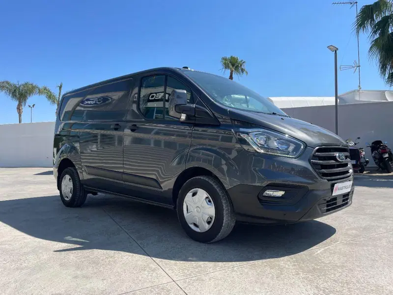 Ford Transit Custom Furgone usata a Lecce (8)