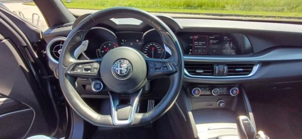 Alfa Romeo Stelvio usata a Padova (13)
