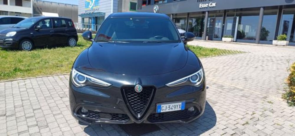 Alfa Romeo Stelvio usata a Padova (6)