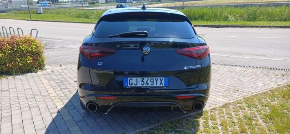 Alfa Romeo Stelvio usata a Padova (7)