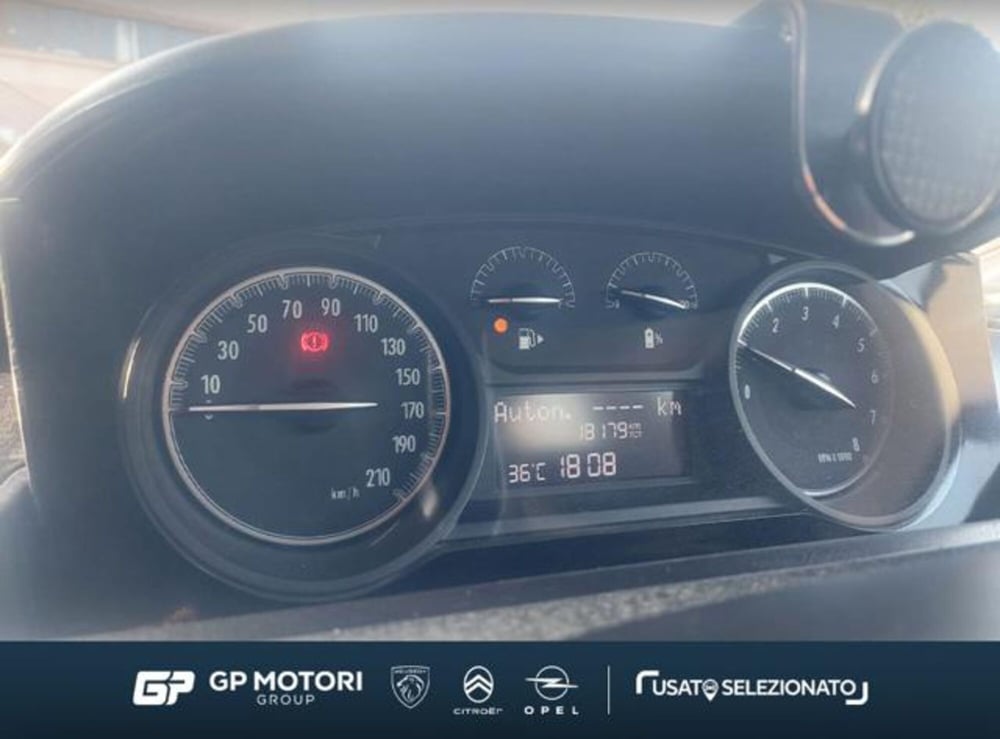 Lancia Ypsilon usata a Caserta (10)
