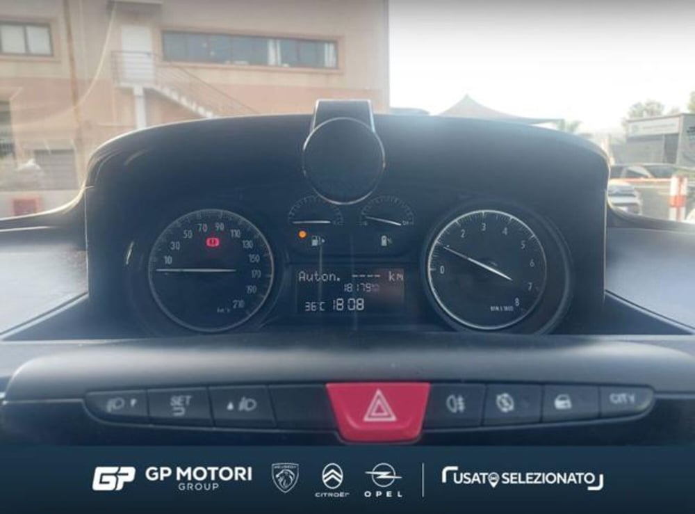 Lancia Ypsilon usata a Caserta (11)