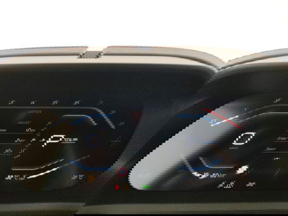 Lotus Emira nuova a Modena (14)