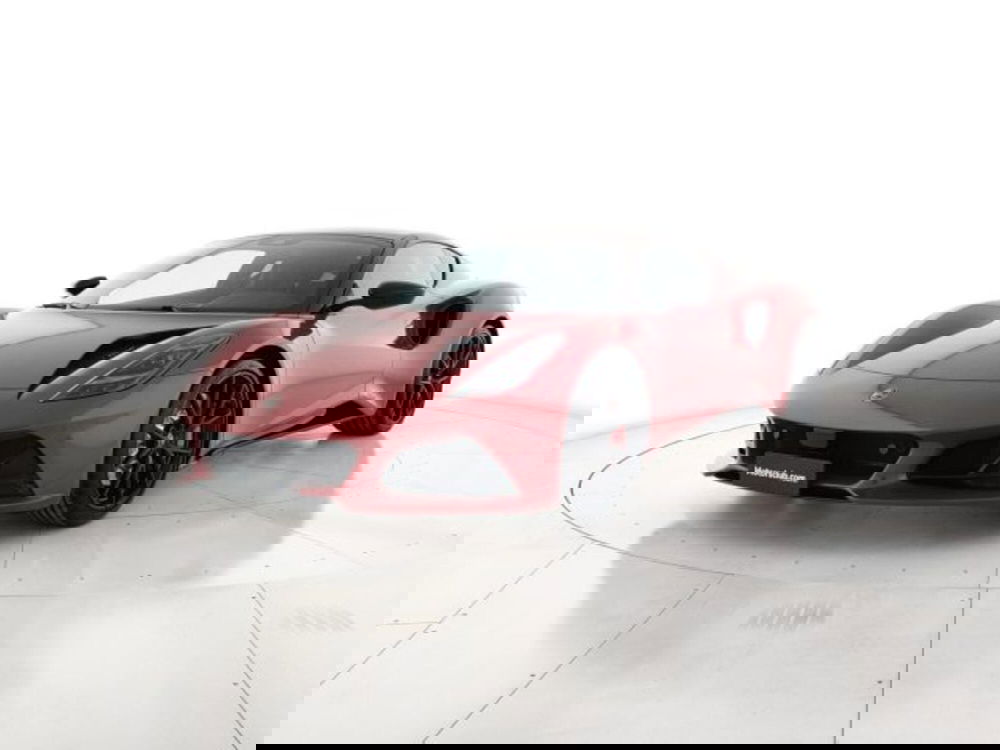 Lotus Emira nuova a Modena (2)