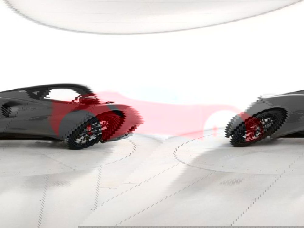 Lotus Emira nuova a Modena (6)