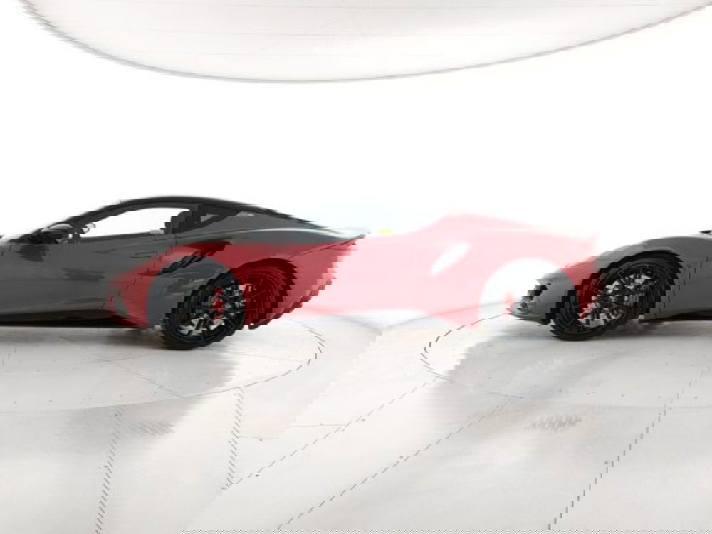 Lotus Emira nuova a Modena (9)