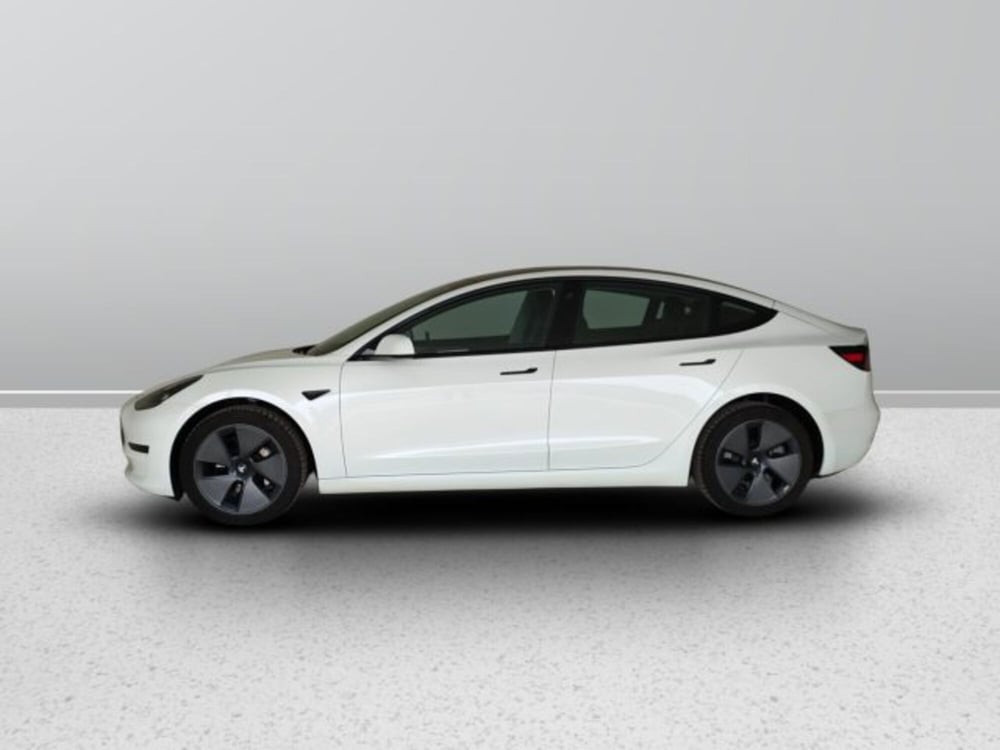 Tesla Model 3 usata a Teramo (3)