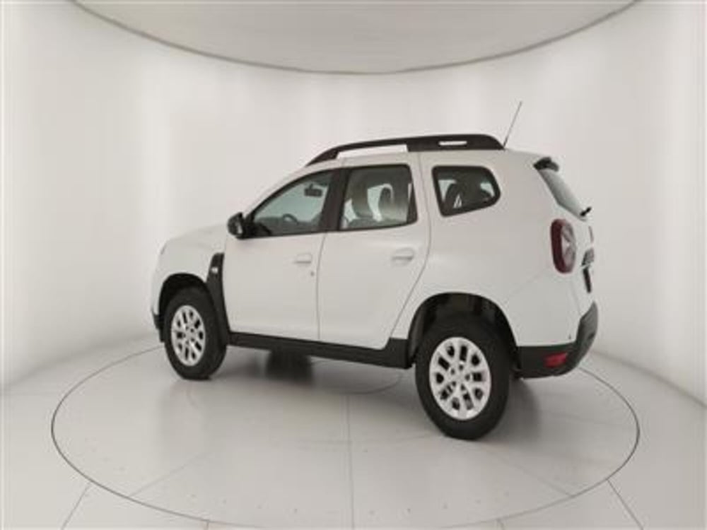 Dacia Duster usata a Bari (4)