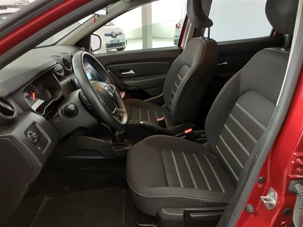 Dacia Duster usata a Siena (9)