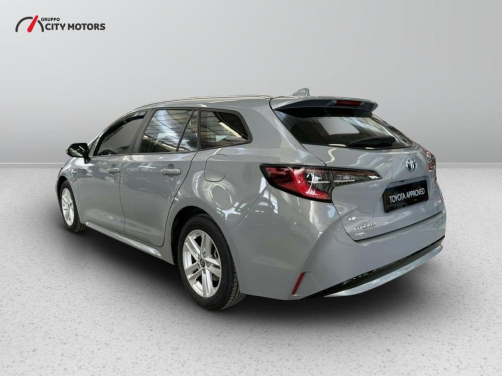 Toyota Corolla Touring Sports usata a Monza e Brianza (5)