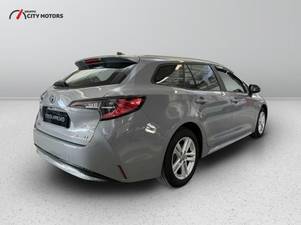Toyota Corolla Touring Sports usata a Monza e Brianza (7)