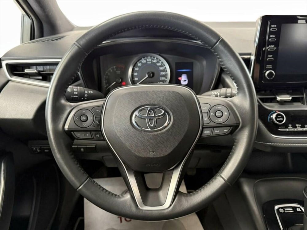 Toyota Corolla Touring Sports usata a Monza e Brianza (8)