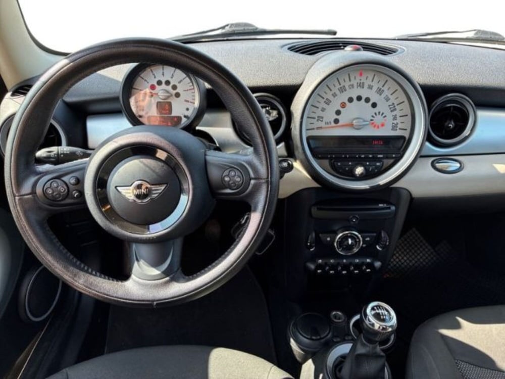 MINI Mini usata a Ancona (10)