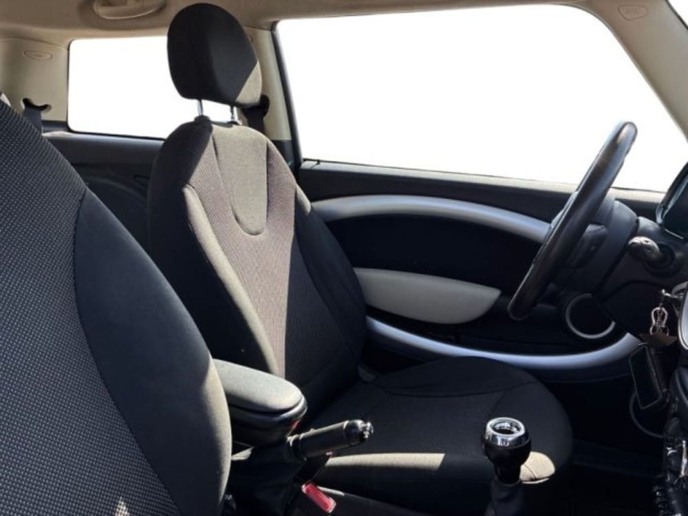 MINI Mini usata a Ancona (16)