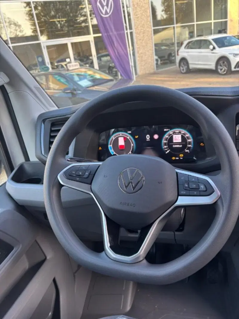 Volkswagen Veicoli Commerciali Crafter Furgone nuova a Cuneo (13)
