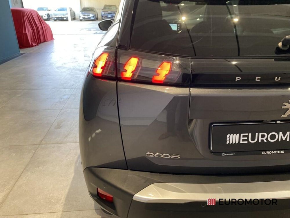 Peugeot 2008 usata a Bari (12)